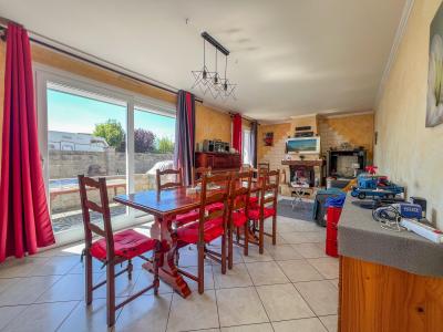 For sale Houdan 4 rooms 88 m2 Yvelines (78550) photo 1