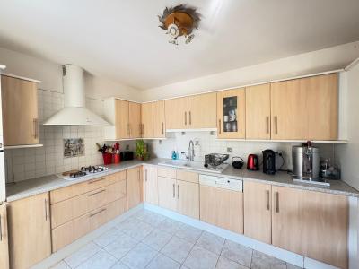 For sale Canet 5 rooms 114 m2 Herault (34800) photo 1