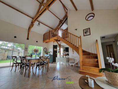 For sale Ambillou-chateau DOUA-EN-ANJOU 8 rooms 173 m2 Maine et loire (49700) photo 2