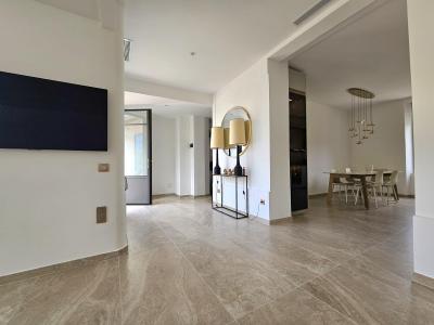 For sale Orange 5 rooms 135 m2 Vaucluse (84100) photo 1