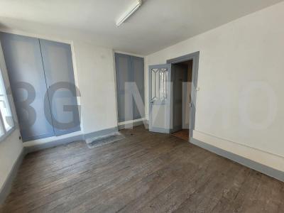 Acheter Immeuble Vierzon 61000 euros