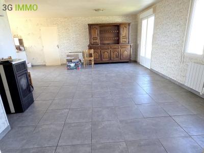 For sale Roudouallec 3 rooms 90 m2 Morbihan (56110) photo 3