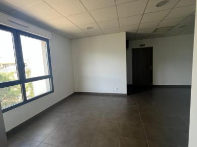 Louer Bureau 62 m2 Ajaccio