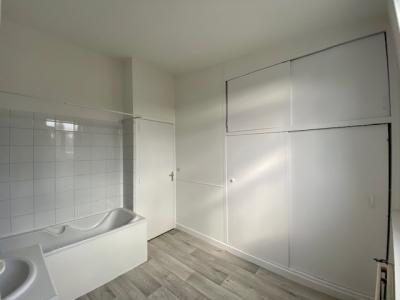 For rent Lomme 2 rooms 59 m2 Nord (59160) photo 3