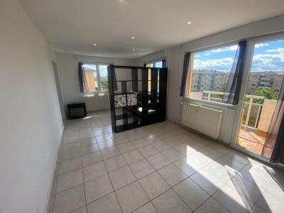 For rent Hoenheim 1 room 33 m2 Bas rhin (67800) photo 0