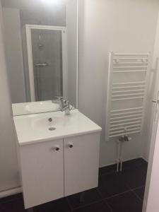For rent Rennes 2 rooms 44 m2 Ille et vilaine (35200) photo 1