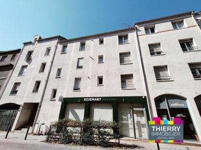 For sale Nantes 3 rooms 52 m2 Loire atlantique (44000) photo 0