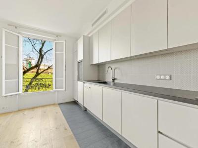For sale Paris-14eme-arrondissement 6 rooms 113 m2 Paris (75014) photo 2