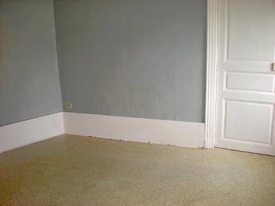 For rent Clermont-ferrand 2 rooms 36 m2 Puy de dome (63000) photo 4