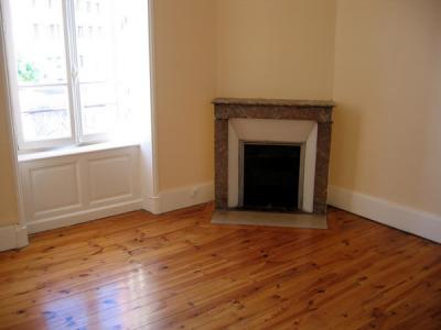 For rent Clermont-ferrand 2 rooms 36 m2 Puy de dome (63100) photo 1