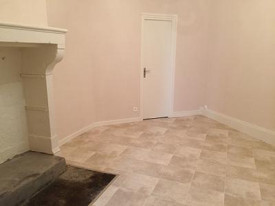 For rent Martres-de-veyre 1 room 24 m2 Puy de dome (63730) photo 4