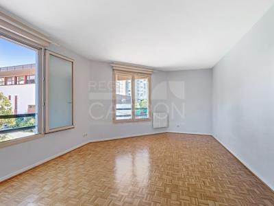 For sale Lyon-3eme-arrondissement 3 rooms 71 m2 Rhone (69003) photo 2