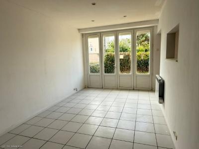 For sale Ruffec 5 rooms 78 m2 Charente (16700) photo 4