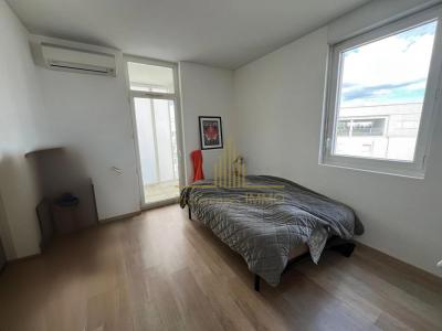For sale Begles 3 rooms 57 m2 Gironde (33130) photo 2