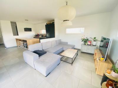 For sale Villerest 4 rooms 100 m2 Loire (42300) photo 4