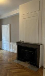 For rent Lyon-2eme-arrondissement 4 rooms 137 m2 Rhone (69002) photo 3