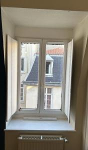 For rent Lyon-2eme-arrondissement 4 rooms 137 m2 Rhone (69002) photo 4