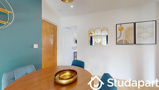 Louer Appartement 10 m2 Toulon