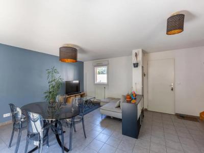 For sale Venissieux 4 rooms 75 m2 Rhone (69200) photo 2