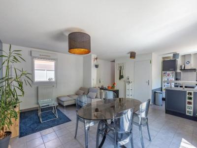 For sale Venissieux 4 rooms 75 m2 Rhone (69200) photo 3
