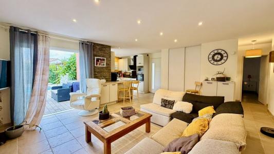 For sale CALME 5 rooms 93 m2 Herault (34320) photo 0