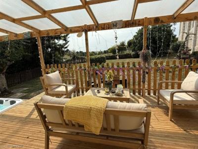 For sale 3 rooms 81 m2 Vienne (86400) photo 4