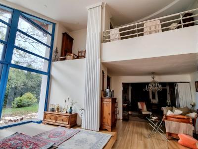 For sale 5 rooms 198 m2 Ain (01000) photo 4
