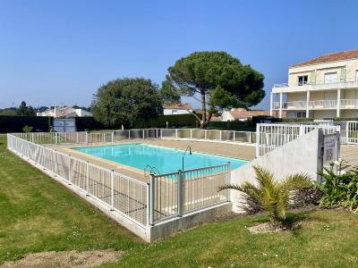 For sale 2 rooms 27 m2 Vendee (85180) photo 1