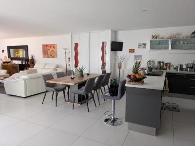 For sale 5 rooms 196 m2 Vendee (85100) photo 2