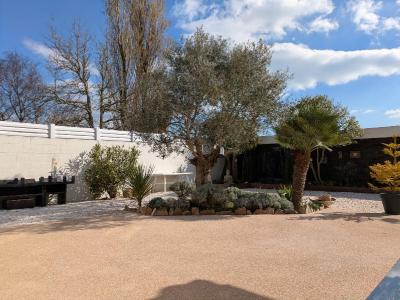 For sale 5 rooms 196 m2 Vendee (85100) photo 4