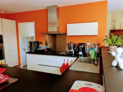For sale 5 rooms 133 m2 Vendee (85180) photo 3