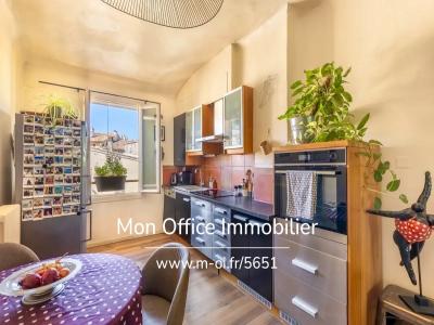 Acheter Appartement 62 m2 Beaurecueil