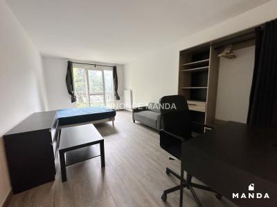 For rent Mantes-la-jolie 5 rooms 18 m2 Yvelines (78200) photo 3