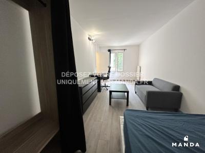 For rent Mantes-la-jolie 5 rooms 12 m2 Yvelines (78200) photo 4