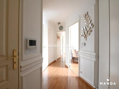 For rent Nanterre 4 rooms 77 m2 Hauts de Seine (92000) photo 2