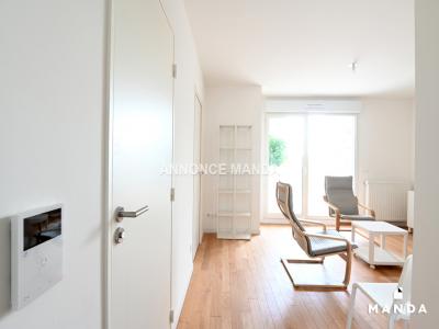 For rent Asnieres-sur-seine 2 rooms 41 m2 Hauts de Seine (92600) photo 1