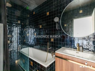 For rent Paris-18eme-arrondissement 4 rooms 93 m2 Paris (75018) photo 3