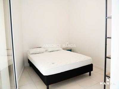 For rent Bordeaux 5 rooms 9 m2 Gironde (33800) photo 2