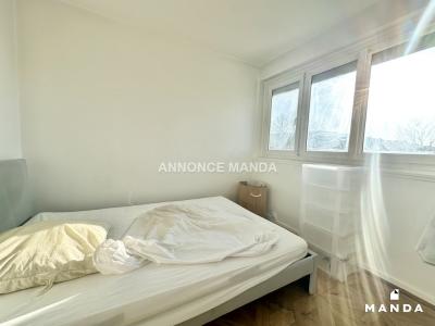 Louer Appartement 9 m2 Massy