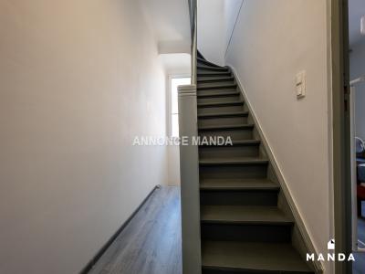 For rent Lille 4 rooms 11 m2 Nord (59800) photo 3