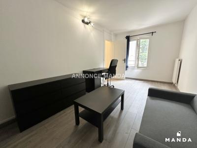 For rent Mantes-la-jolie 5 rooms 16 m2 Yvelines (78200) photo 3