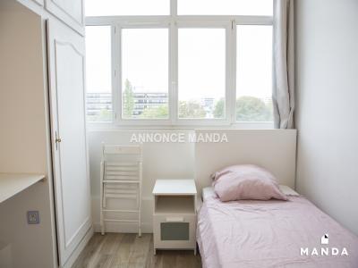Louer Appartement 15 m2 Evry