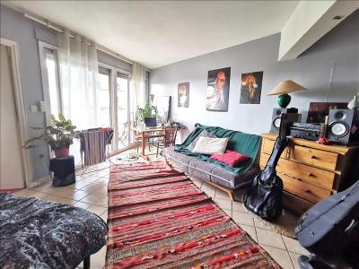 For rent Paris-10eme-arrondissement 1 room 33 m2 Paris (75010) photo 1