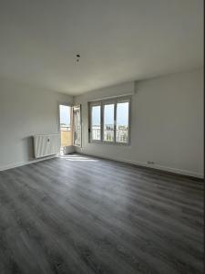 For rent Reims 3 rooms 56 m2 Marne (51100) photo 0