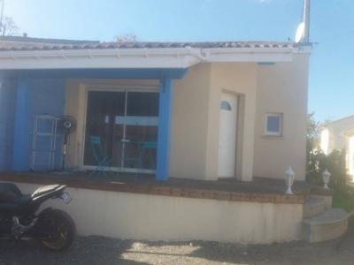 Louer Appartement 50 m2 Ambares-et-lagrave