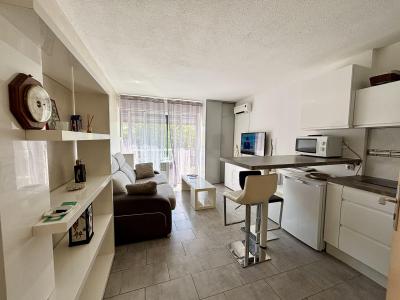 For sale Agde 1 room 18 m2 Herault (34300) photo 3