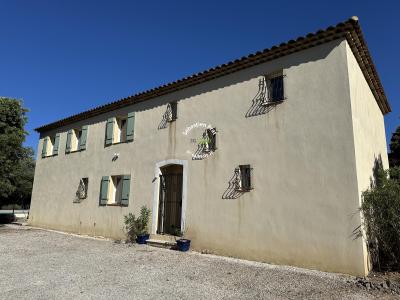 Acheter Maison 235 m2 Flassans-sur-issole