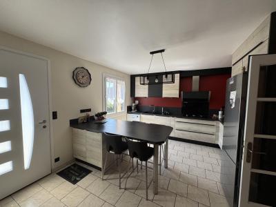 For sale Saint-chely-d'apcher 7 rooms 144 m2 Lozere (48200) photo 3