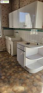 For sale Biars-sur-cere 3 rooms 52 m2 Lot (46130) photo 4