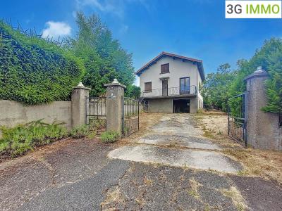 For sale Usson-en-forez 7 rooms 155 m2 Loire (42550) photo 0